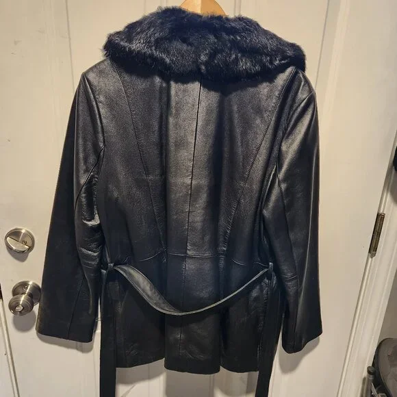 Wilson's Leather Womens Large Black Belted Leather Jacket Rabbit Fur Trim - Picture 4 of 12